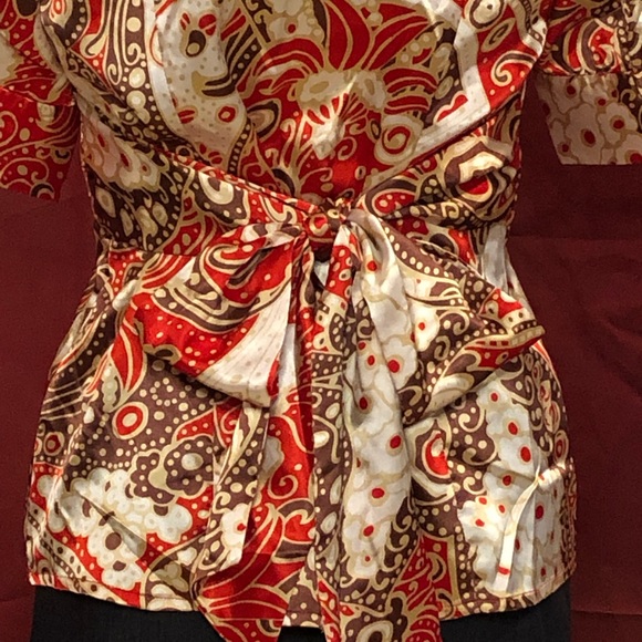 BCBGMaxAzaria Satin Keyhole Blouse Small - Picture 9 of 9